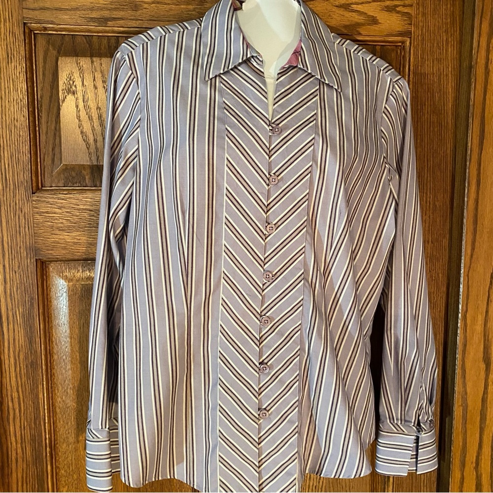 Van Heusen Women Gray striped Wrinkle Free Long Sleeve Shirt Size M